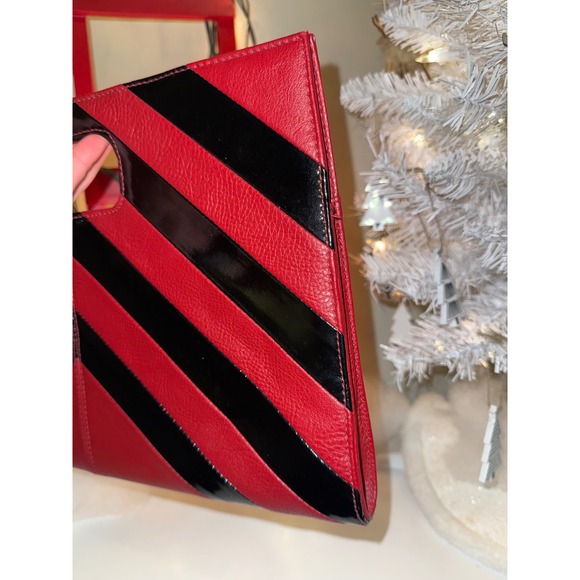 Cato Red Black Chevron Stripe Fold Over Clutch Handbag Bag - Picture 3 of 9